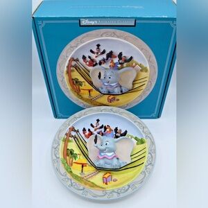 Disney Parks Animated Classics Dumbo 3D Collectors Plate 1941 - Retired & Rare